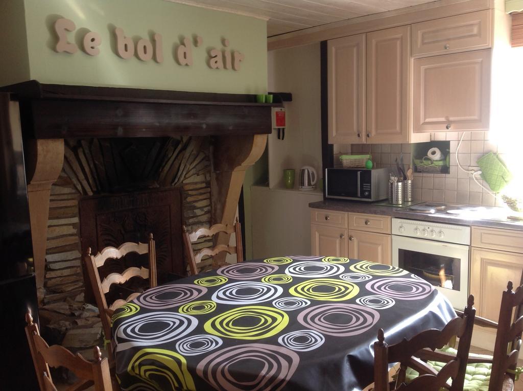 Gite Le Bol D'Air Puilly-et-Charbeaux Habitación foto