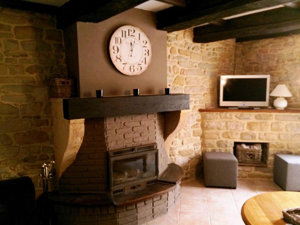 Gite Le Bol D'Air Puilly-et-Charbeaux Habitación foto